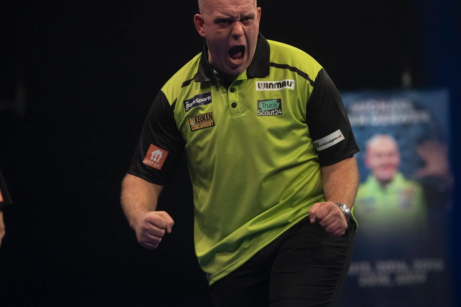 Van Gerwen kan revanche nemen op Whitlock: 'Heb met hem nog appeltje te schillen, maar ook met andere spelers'