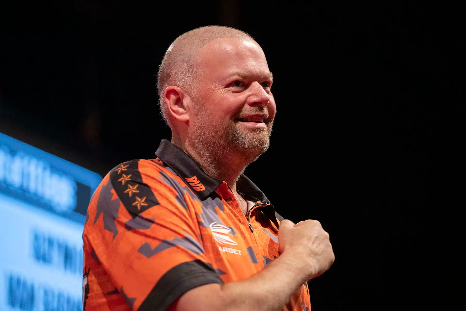 Van Barneveld dagwinnaar op slotdag eerste groep Europese Q-School