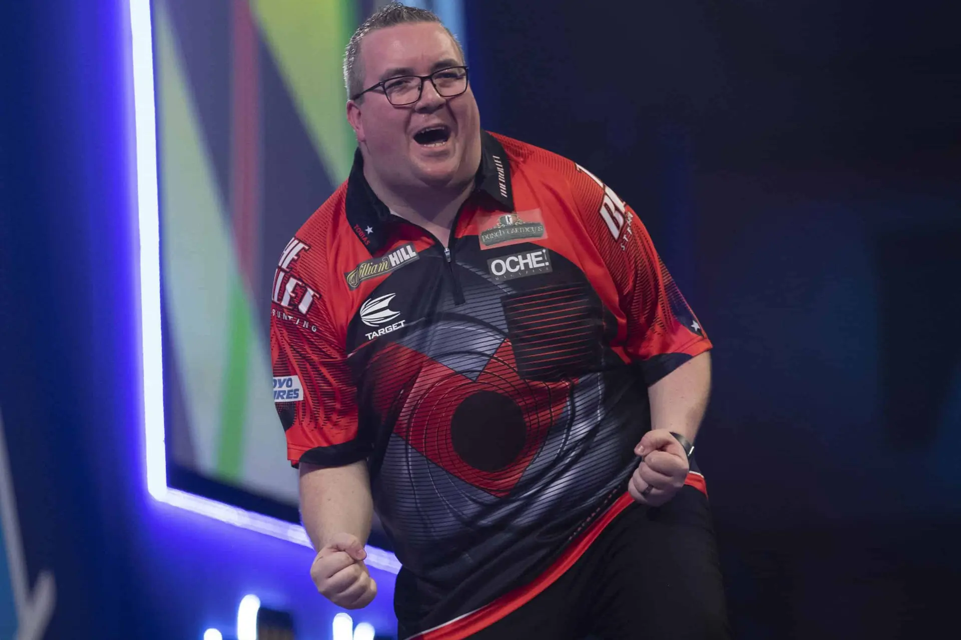 Bunting pakt na vijf jaar weer eens PDC-titel, kwartfinale voor Van Gerwen en Van Barneveld
