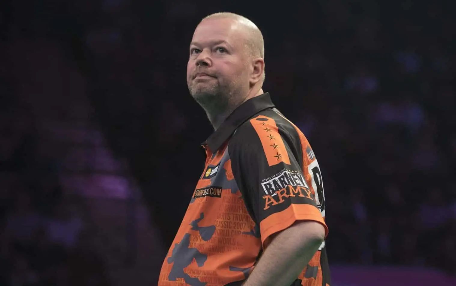 Nieuwe manager Van Barneveld duldt geen gezeik: 'Bij negatieve, irritante interviews met dat eeuwige gezeur stopt het meteen'
