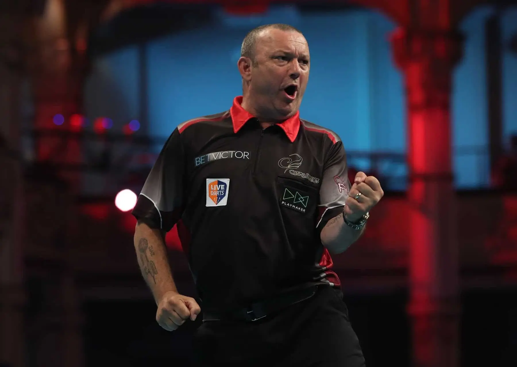 Webster bekroont sterke dag met Tour Card en directe terugkeer op PDC Pro Tour