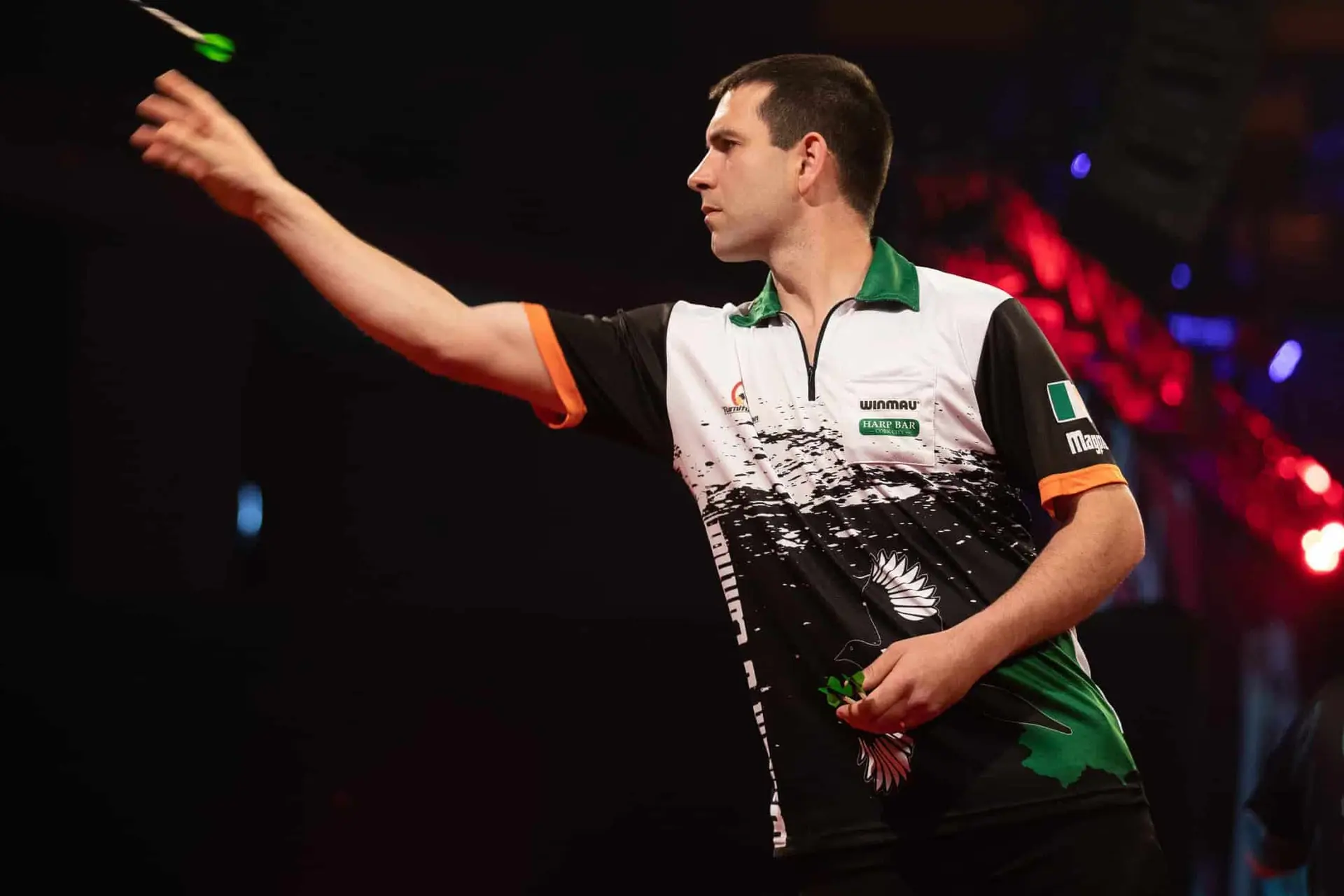 O'Connor eerste kwartfinalist EK Darts na ruime overwinning op Hughes