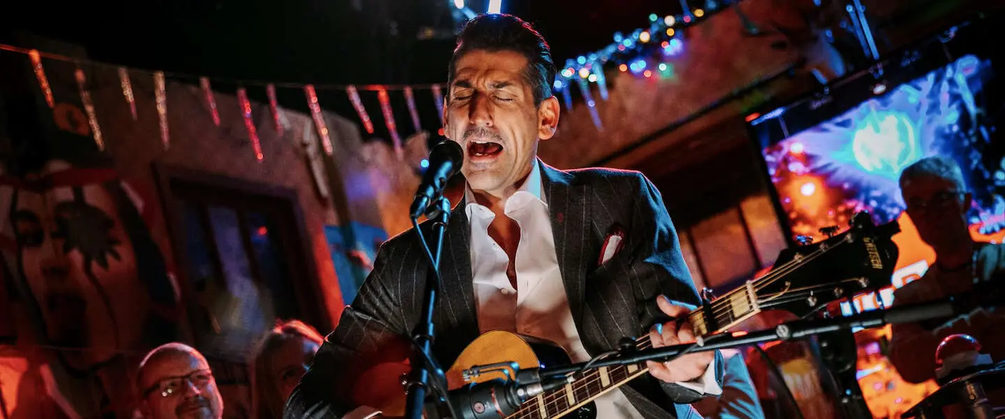 Danny Vera Roller Coaster is de nieuwe nummer één in de Top 2000