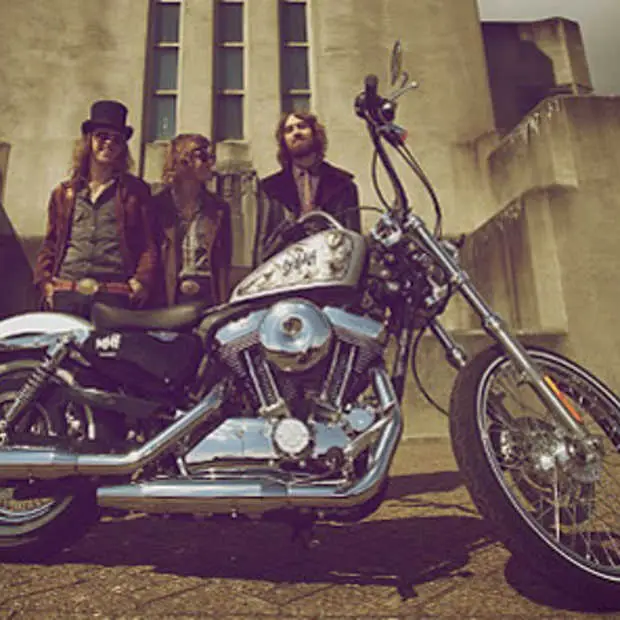 dewolff en harley davidson seventy two