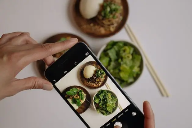 Je kunt nu losse beschrijvingen toevoegen aan foto's binnen Instagram-posts