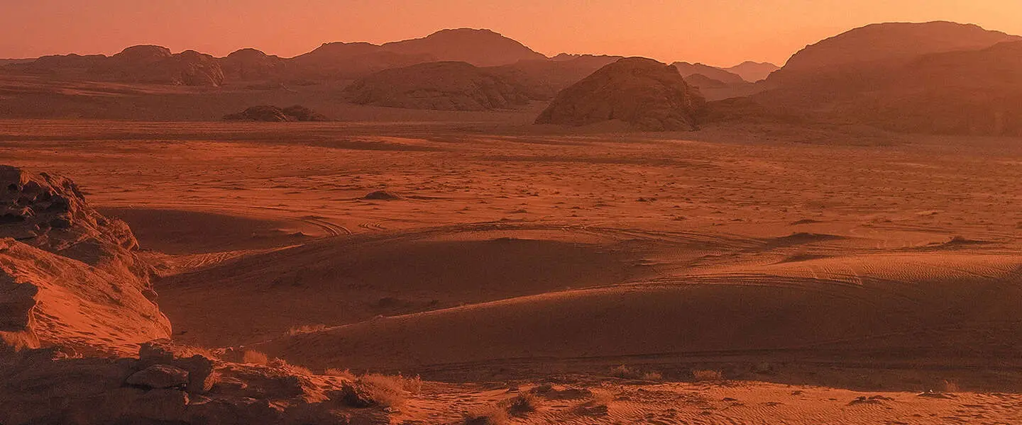 Marsrover Curiosity toont bizar wolkendek op Mars