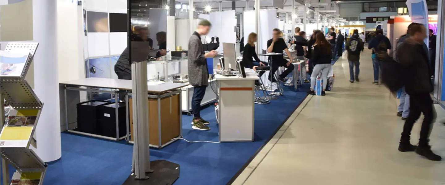 opvallen met stand
