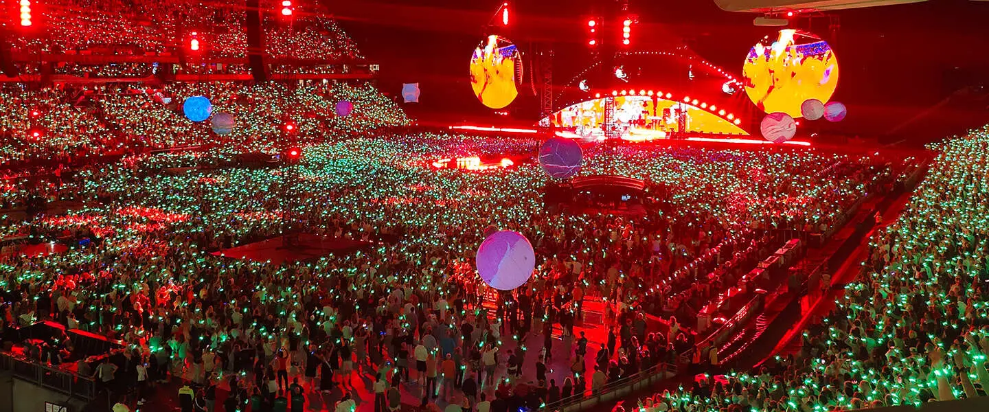 Concert? Polsbandjes met licht bieden een extra dimensie