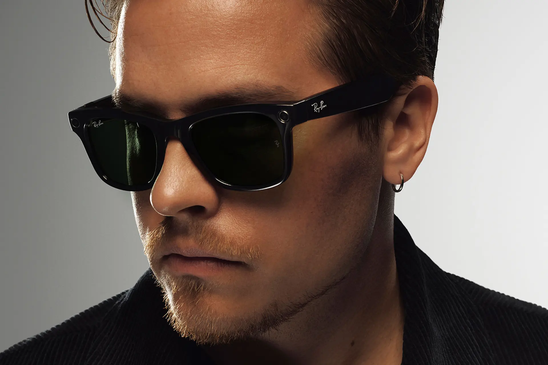 Ray-Ban en Oakley tillen slimme brillen naar nieuw niveau