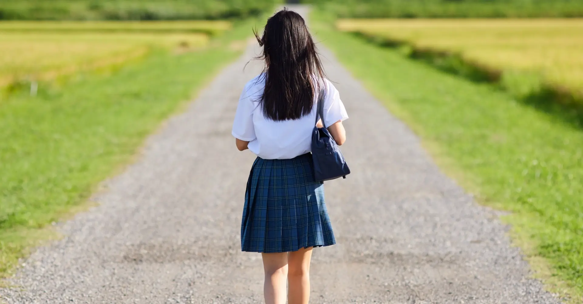 Waarom je beter niet die eerste schooldag-foto’s op social media zet