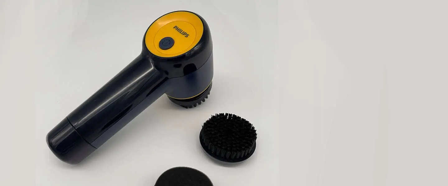 sneaker cleaner