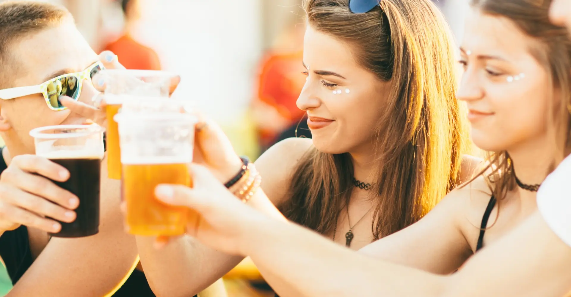 Worden sociale media straks net zoals drank?