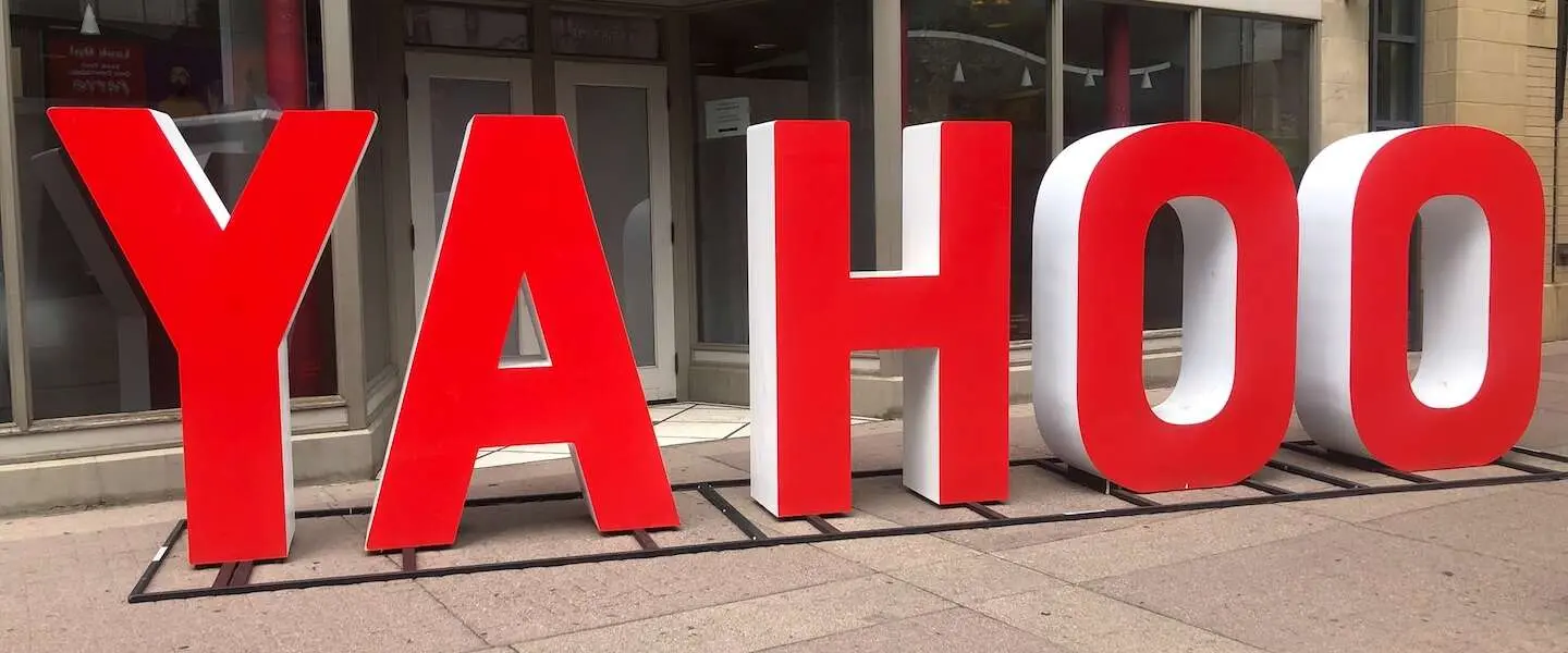 yahoo header