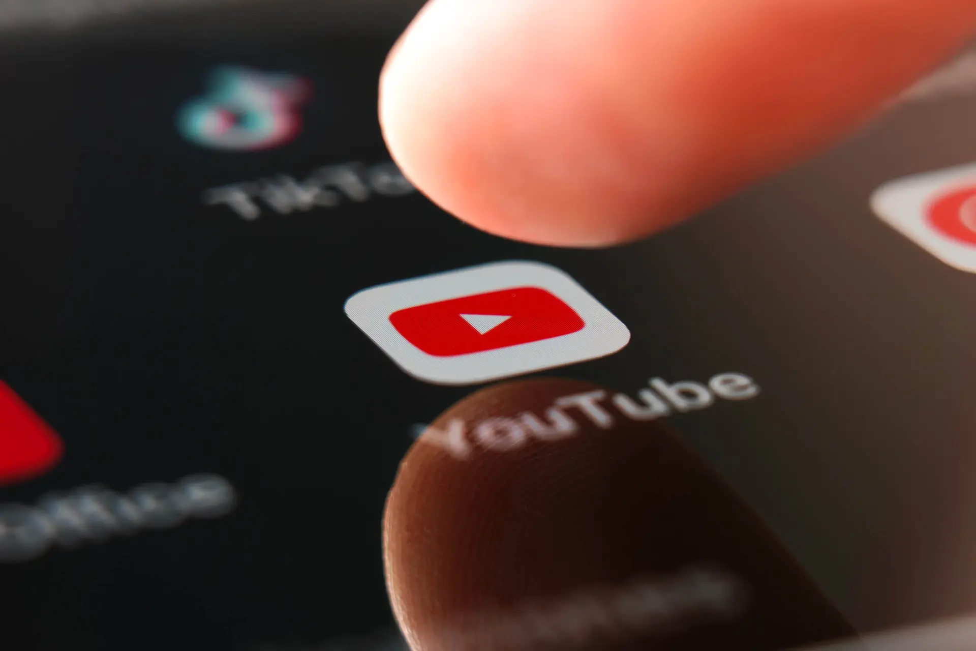 Zo weet YouTube hoe oud je echt bent
