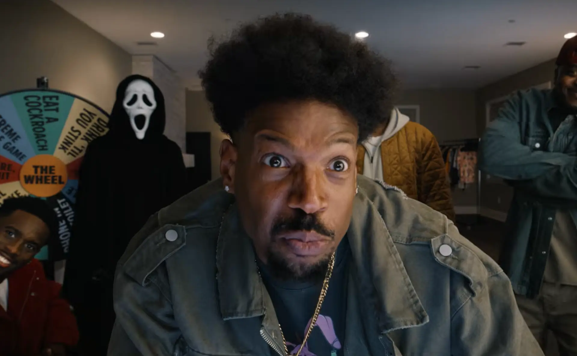 Dit is de eerste trailer voor Scary Movie 6 - "Guess who's back"