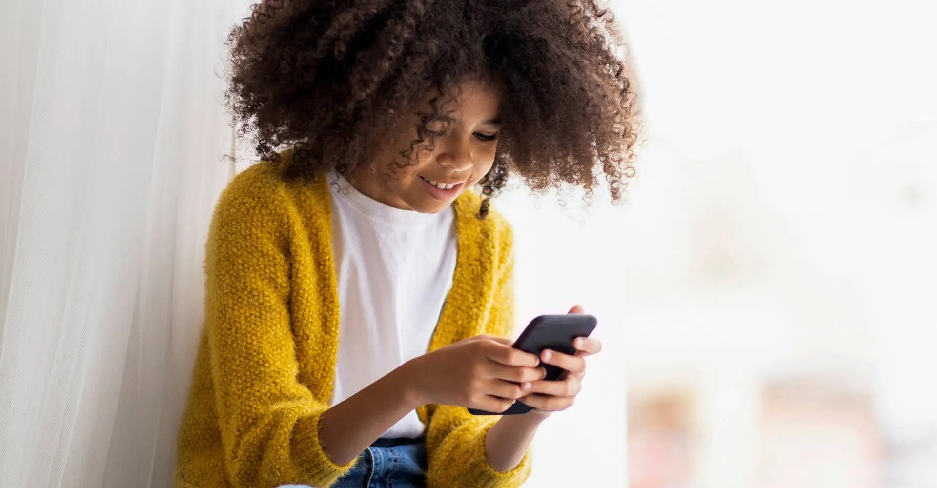 EU tikt Snapchat op de vingers omdat het kinderen onvoldoende beschermt