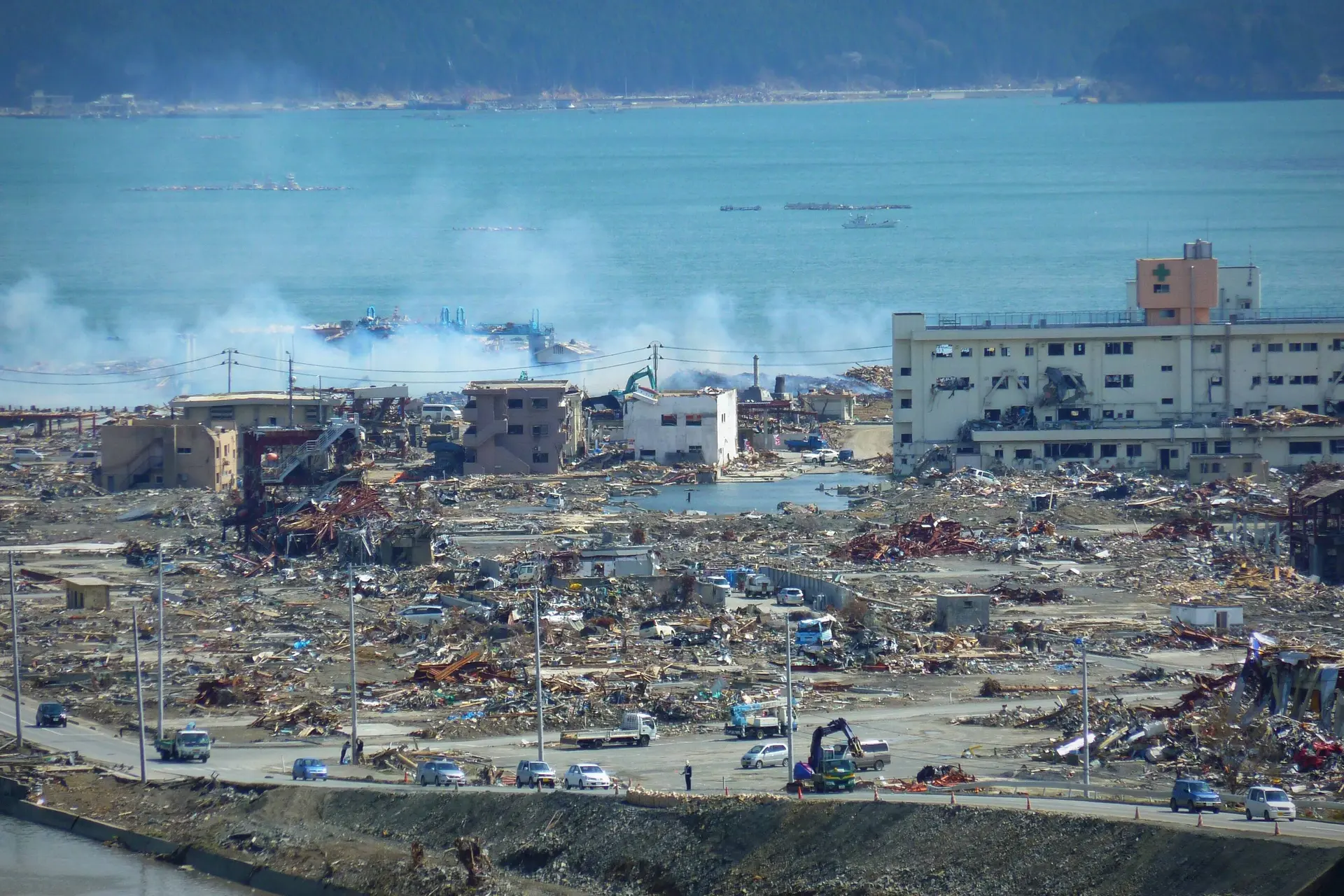 tsunami-japan