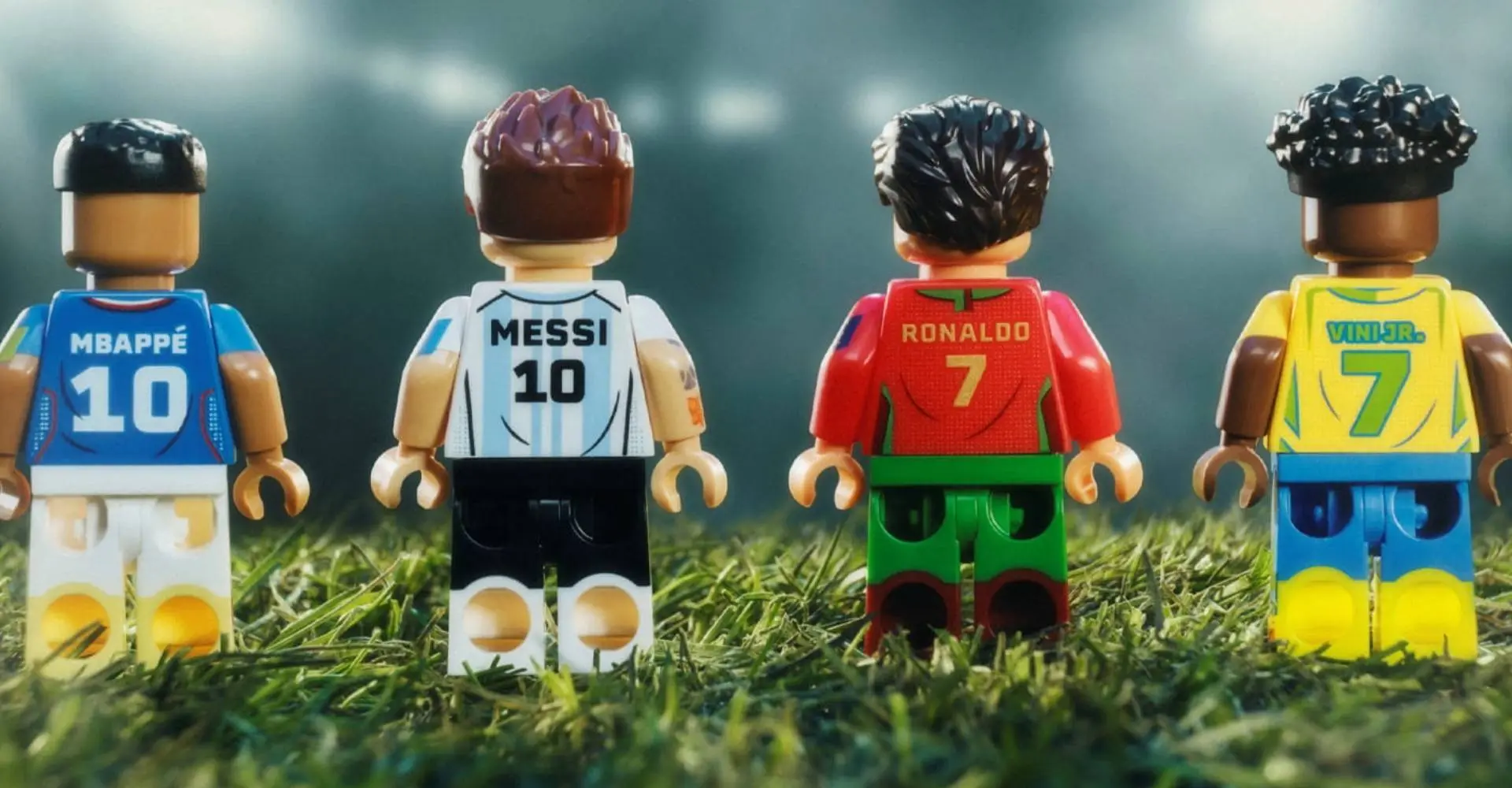 Houdt LEGO ons voor de gek met zijn iconische voetbalreclame?