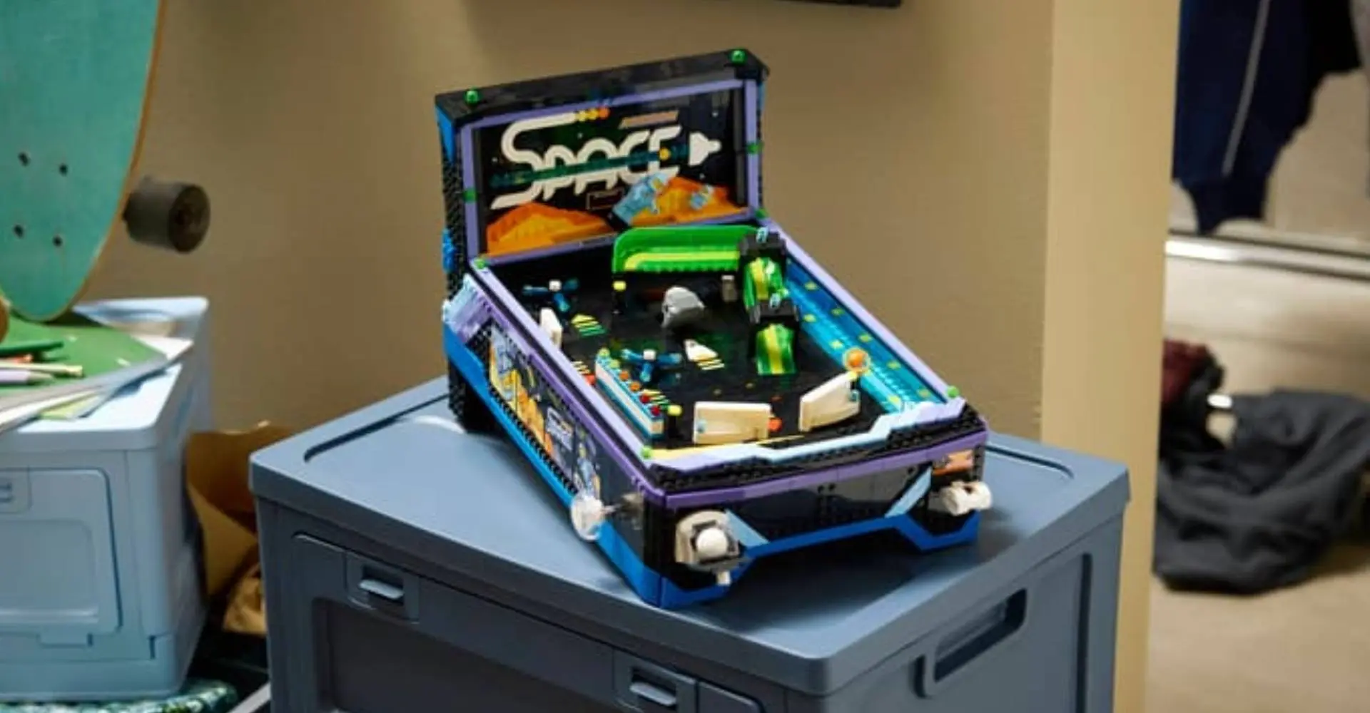 LEGO's nieuwe flipperkast met ruimtethema is echt speelbaar