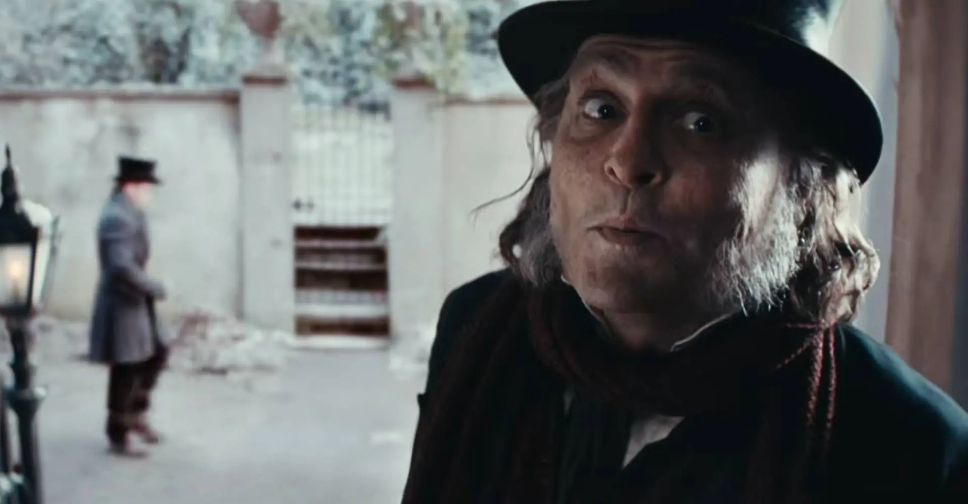 Ebenezer scrooge