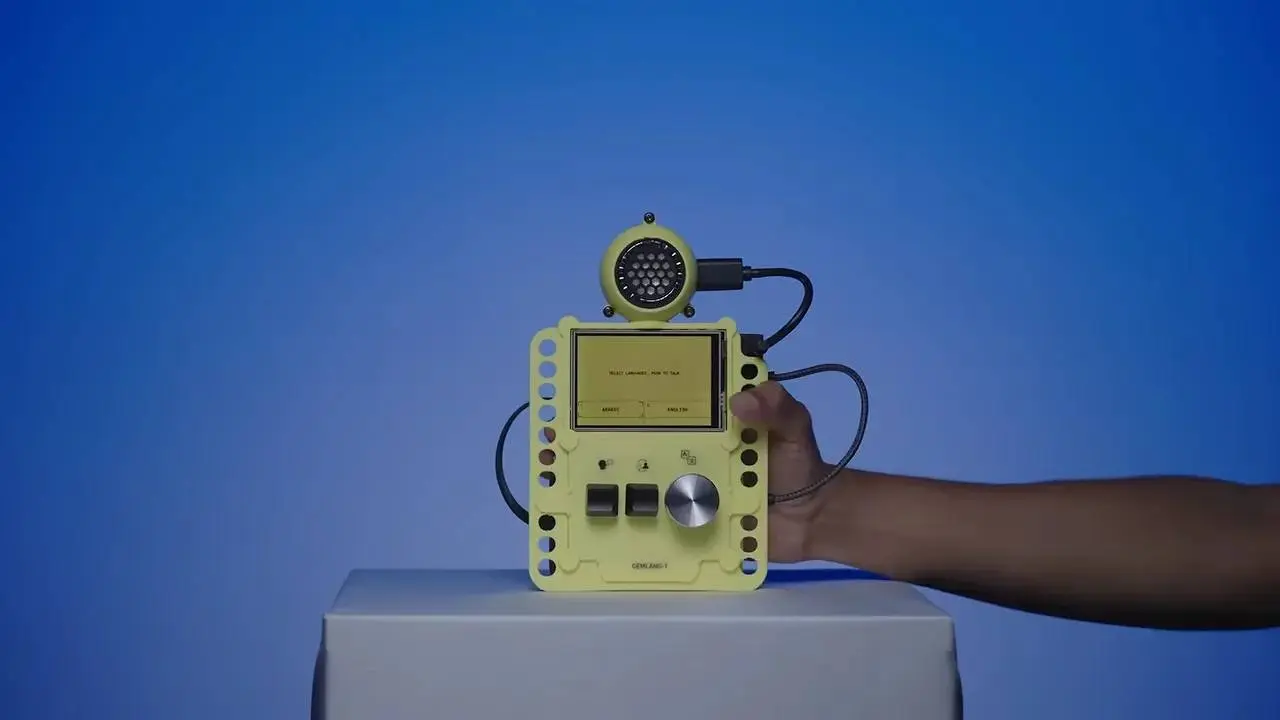 Gemma Translator_ offline DIY translation device built with Gemma 4 + Antigravity 0-2 screenshot