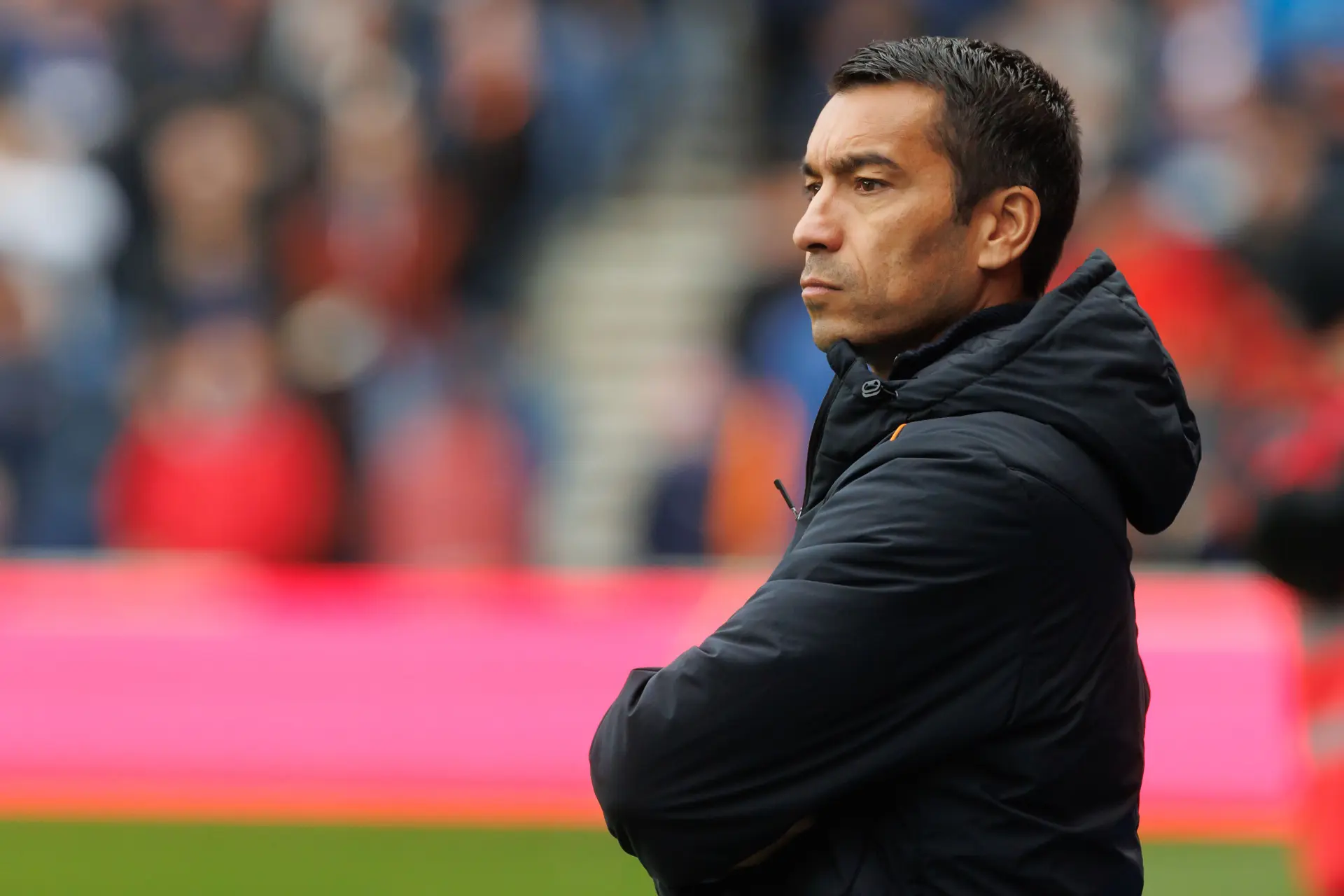 Giovanni van Bronckhorst toch naar Besiktas, neemt Van Gastel mee