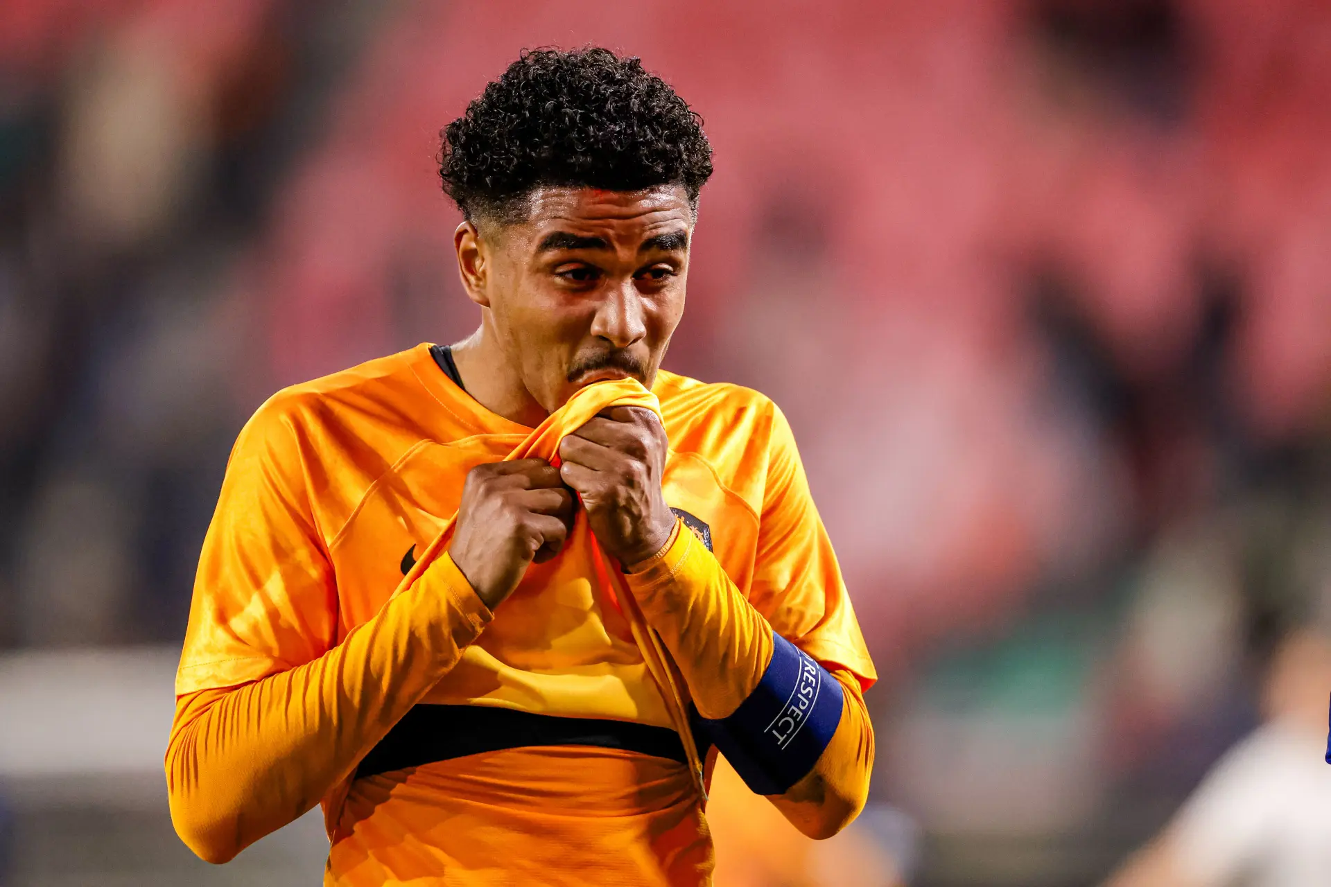 Ian Maatsen rondt transfer af en vertrekt naar rivaliserende Premier League-club