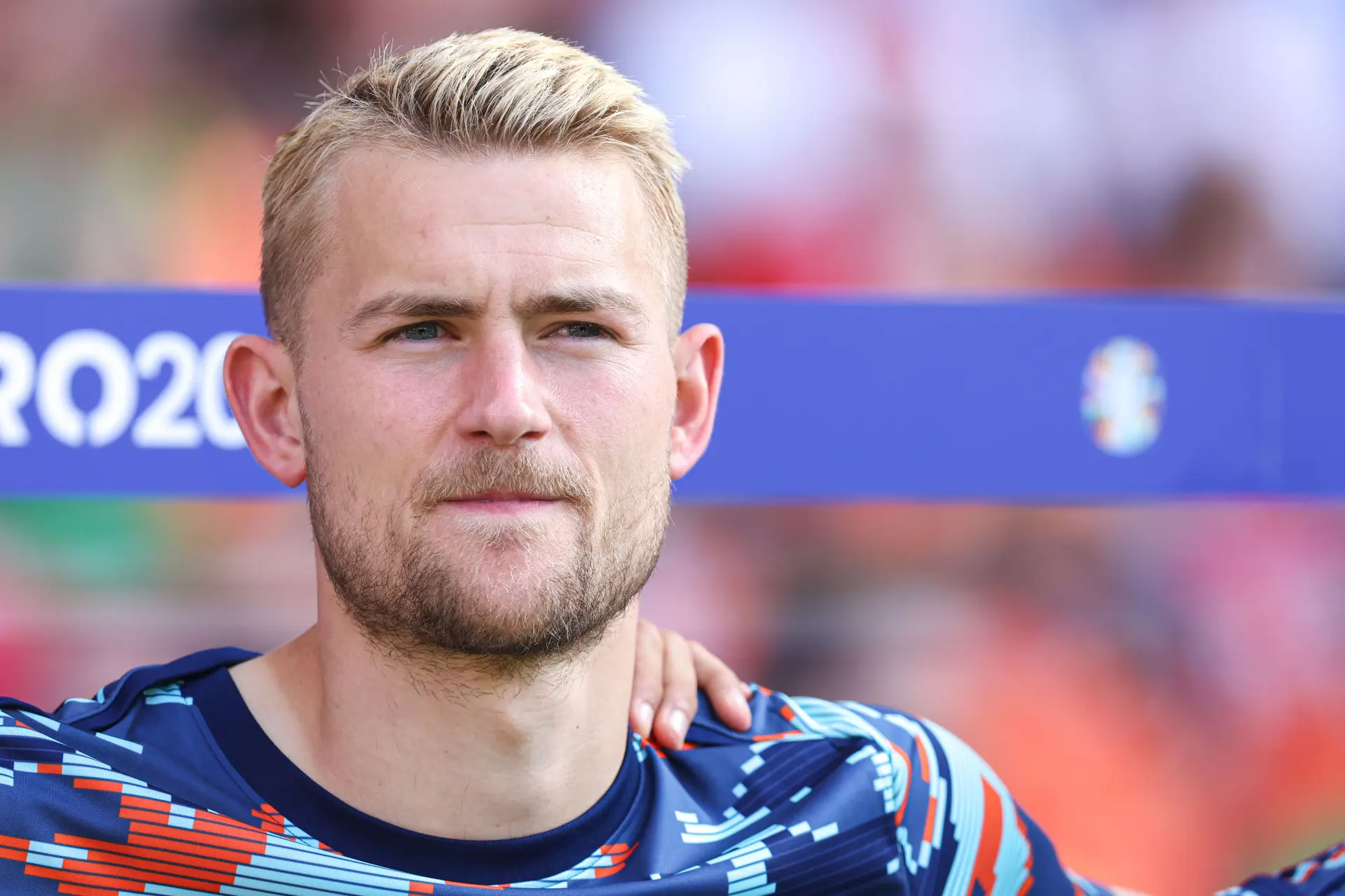 De Ligt en Manchester United in gesprek over transfer, partijen verwachten snel akkoord