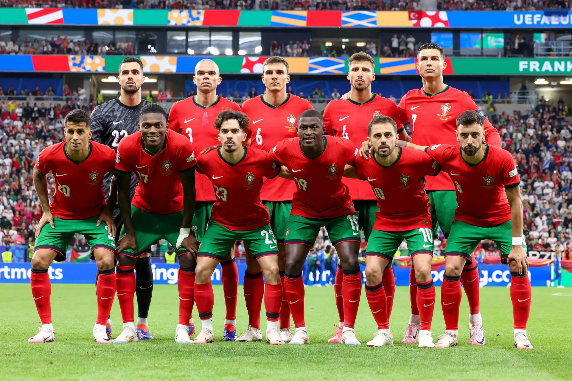 Bayern trekt de knip en legt vijftig miljoen euro neer voor Portugees international