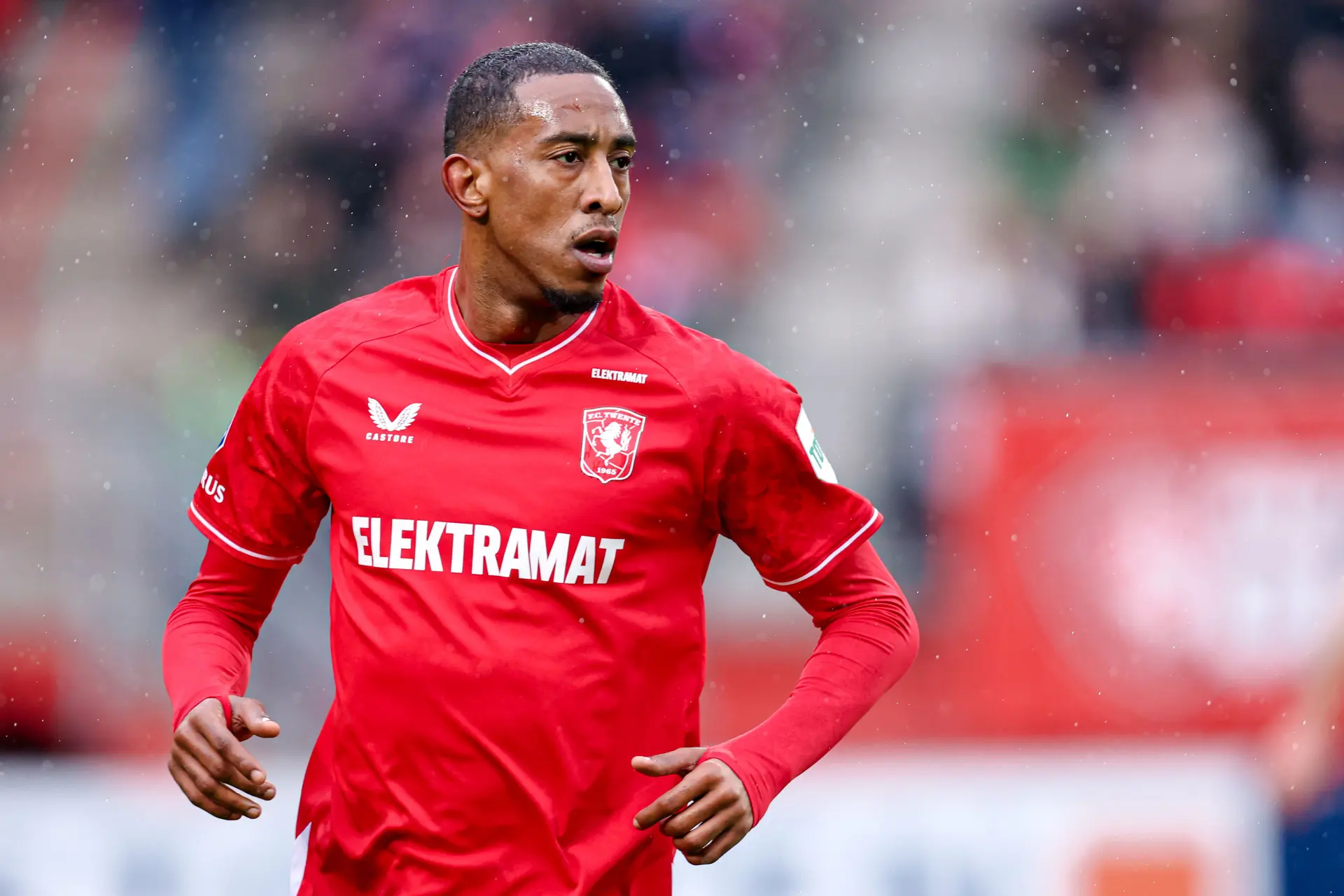 Brenet gaat nieuw avontuur aan met transfer naar het Midden-Oosten