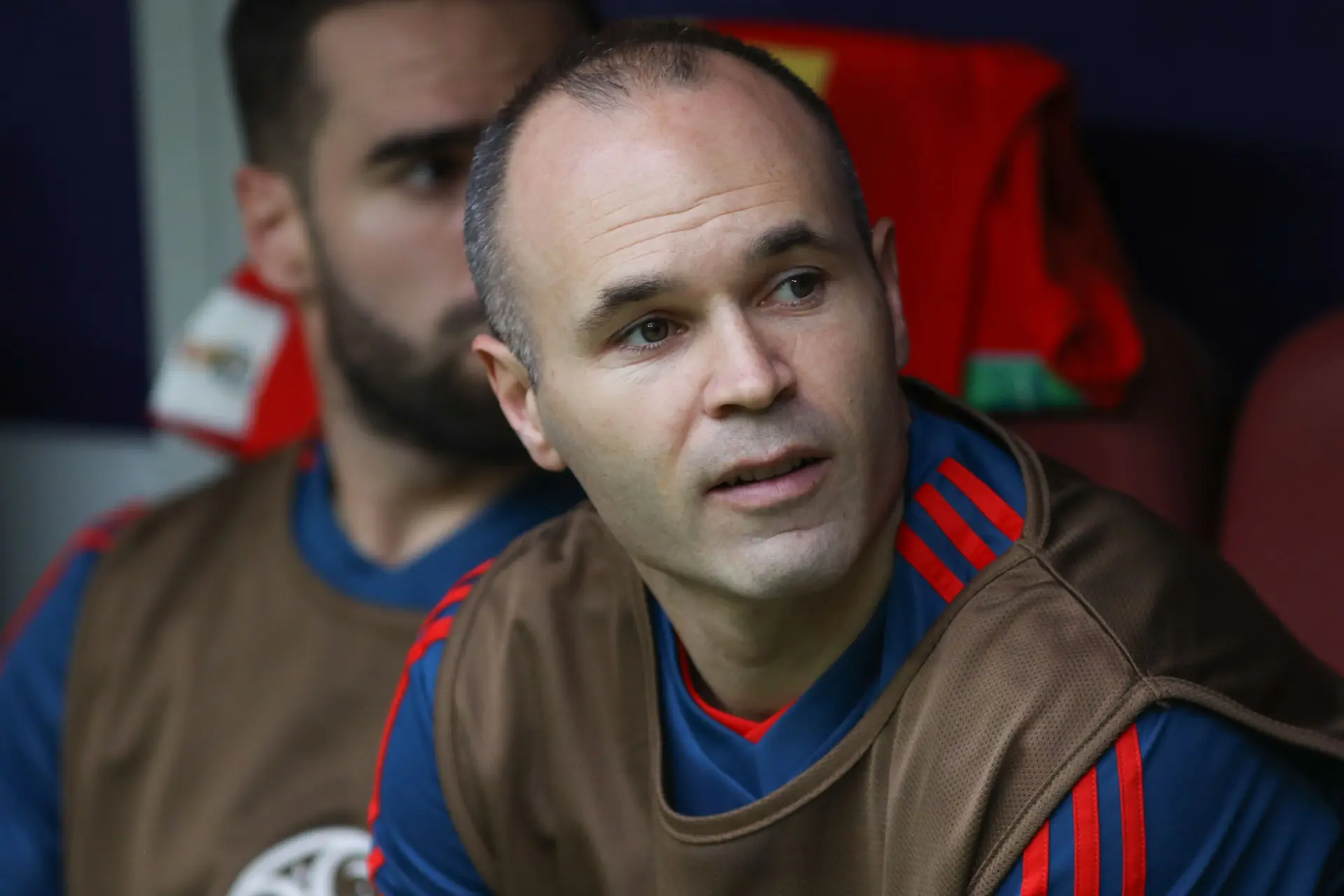 Voetbalicoon en Oranje-beul Iniesta (40) gaat stoppen met voetballen