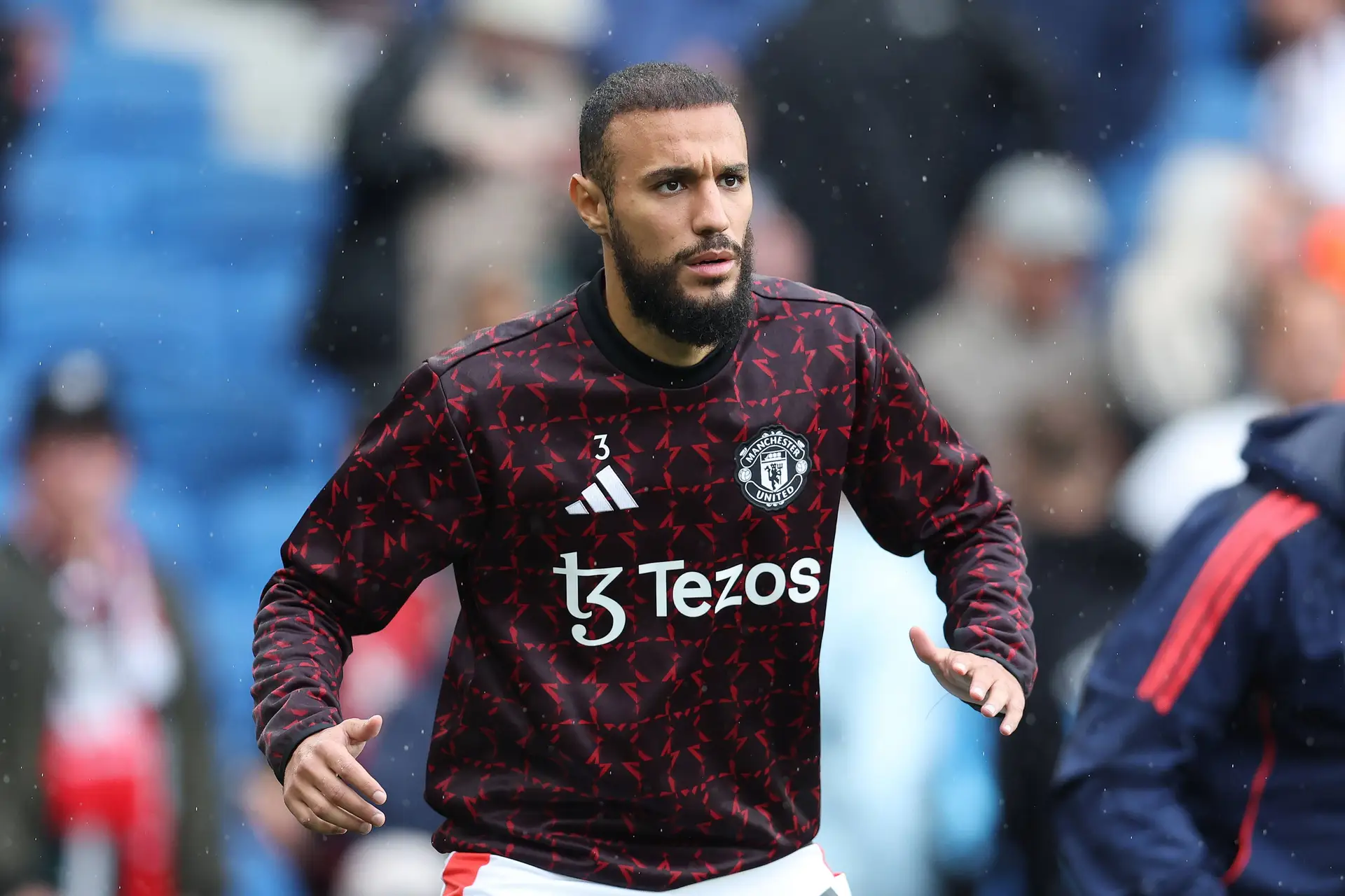Mazraoui preventief geopereerd aan hart na terugkomende klachten
