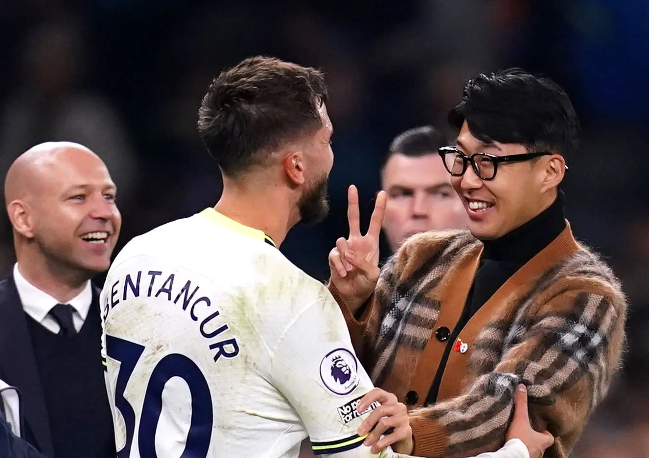Tottenham-speler voor zeven wedstrijden geschorst wegens racistische opmerking