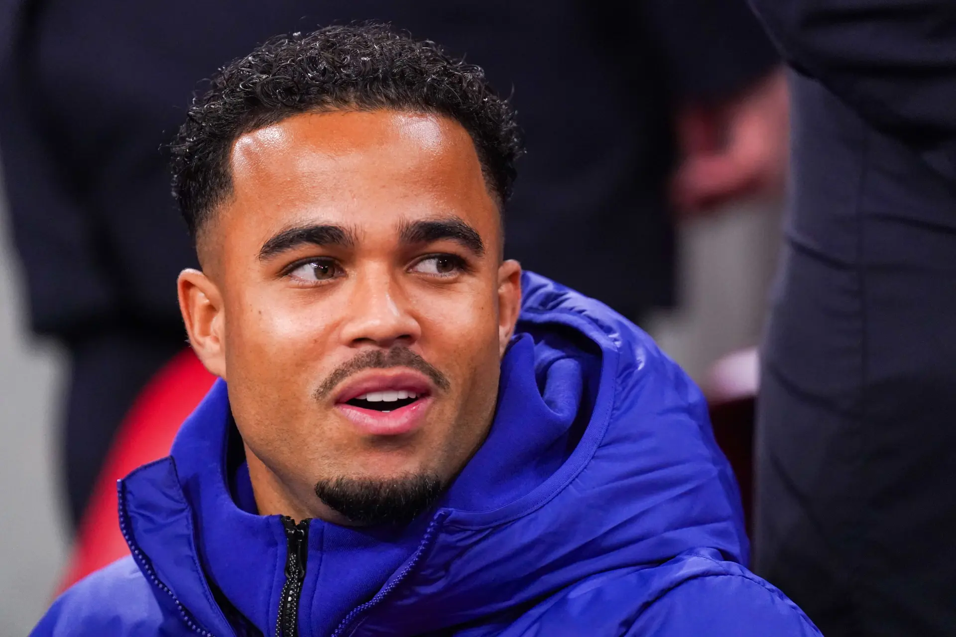 Justin Kluivert na zes jaar weer in Oranje: 'Absurd hè, heeft te lang geduurd'