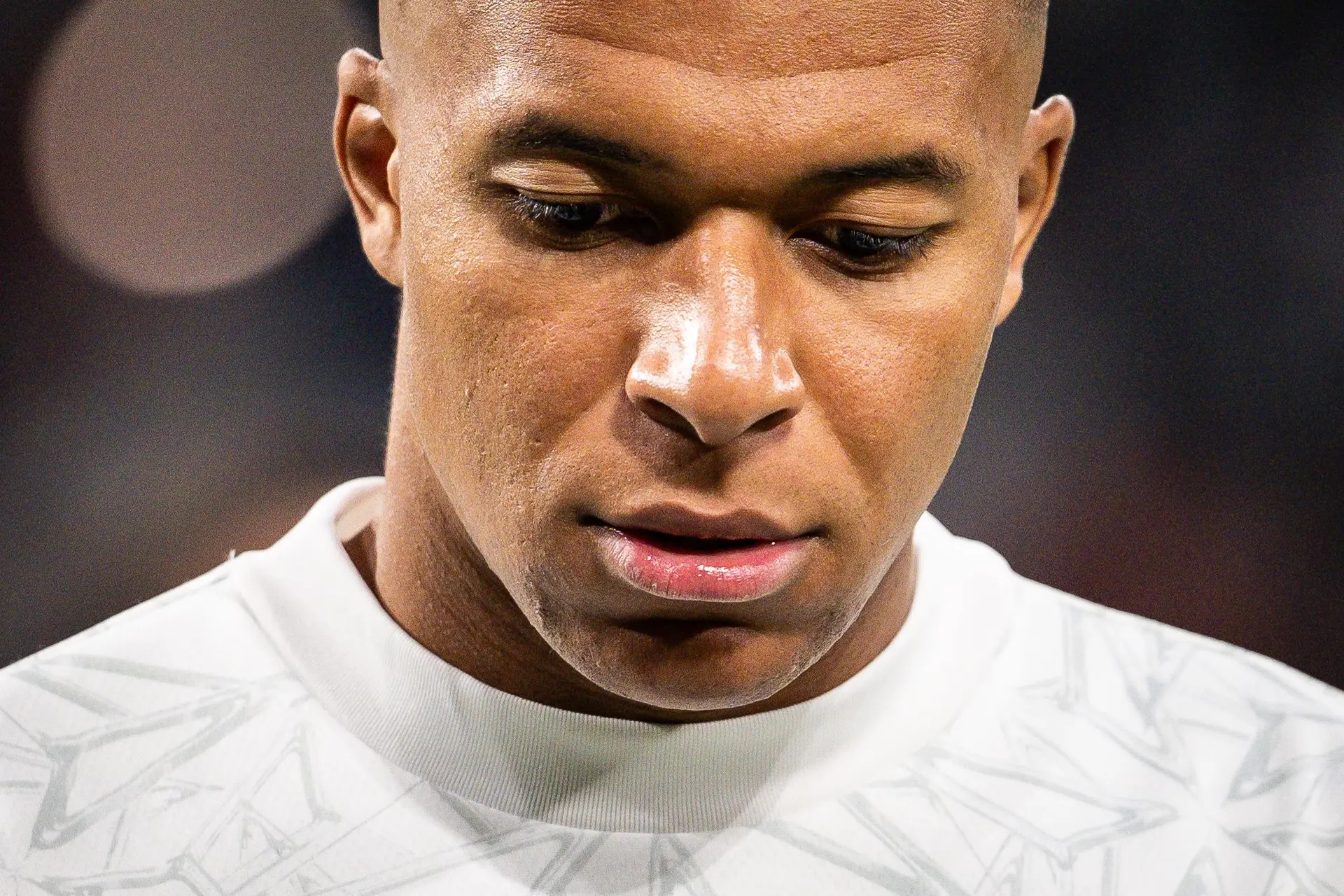Kylian Mbappé vertelt over opvallende keuze Didier Deschamps: 'Ik wilde gaan, maar kan niet zeggen waarom niet'