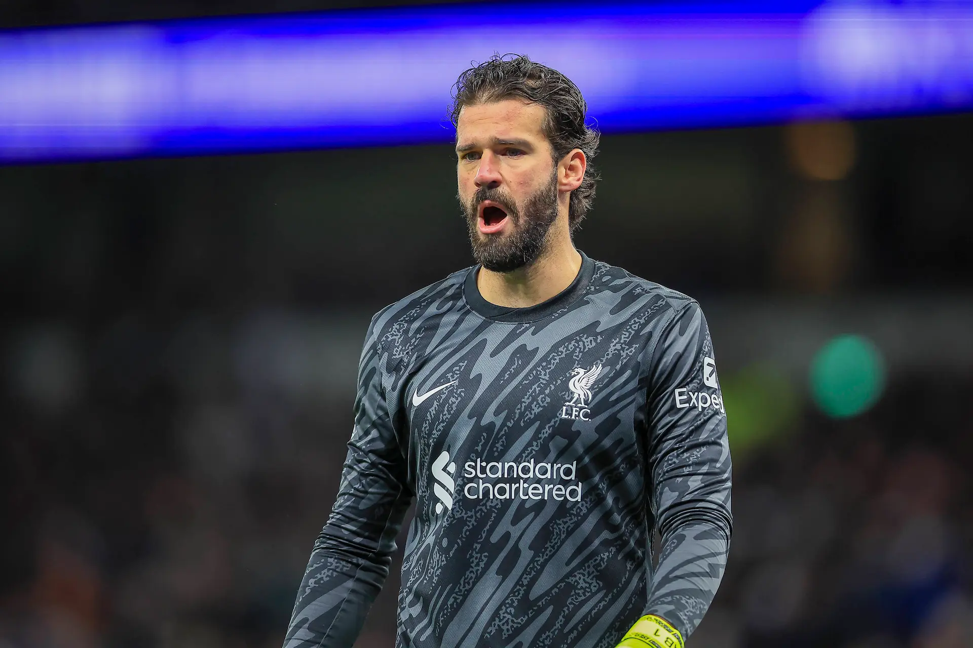 Liverpool-doelman wil niks weten van vergelijkingen met succesploeg: 'Dat team was echt speciaal'