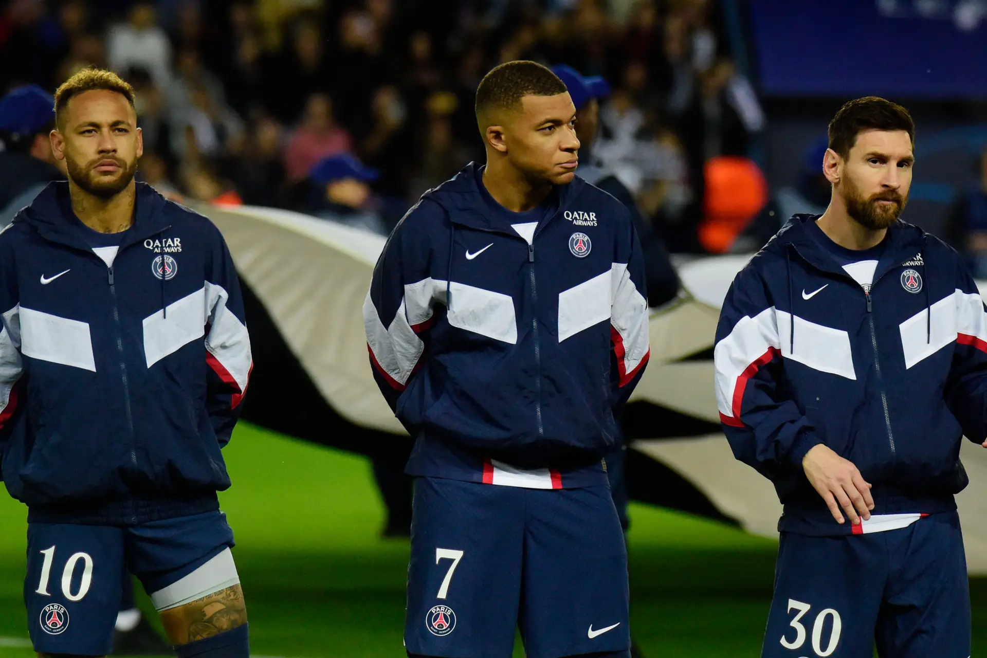 Neymar doet onthulling over Kylian Mbappé: 'Toen Lionel Messi kwam was hij jaloers'