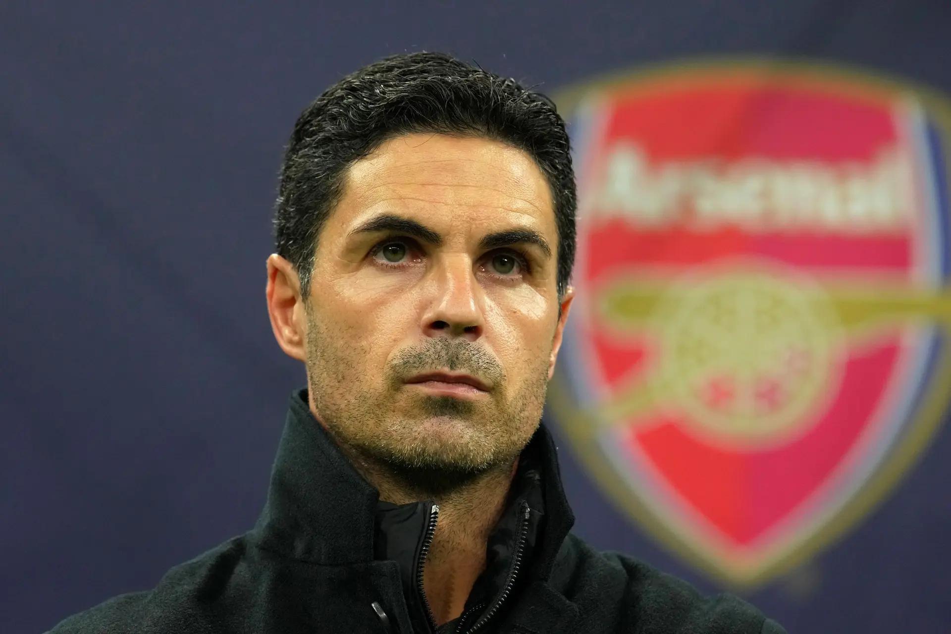 Mikel Arteta geeft tekst en uitleg over transferplannen Arsenal na blessuregolf