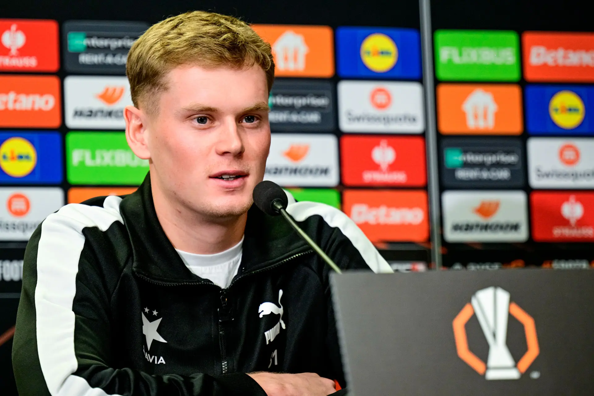 Tottenham grijpt in na slechte reeks en haalt nieuwe doelman naar Noord-Londen