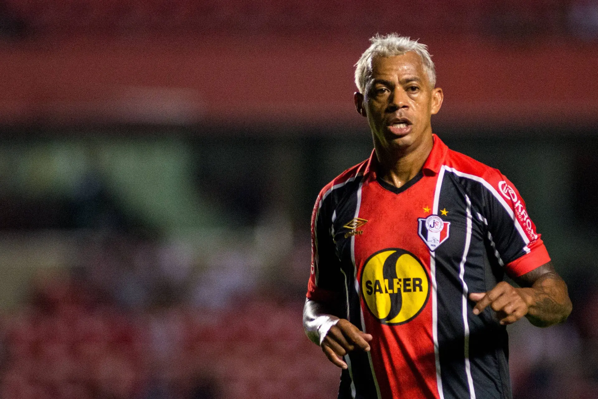 Bijzonder verhaal uit Brazilië: Coach wordt binnen 24 uur benoemd tot trainer van twee clubs