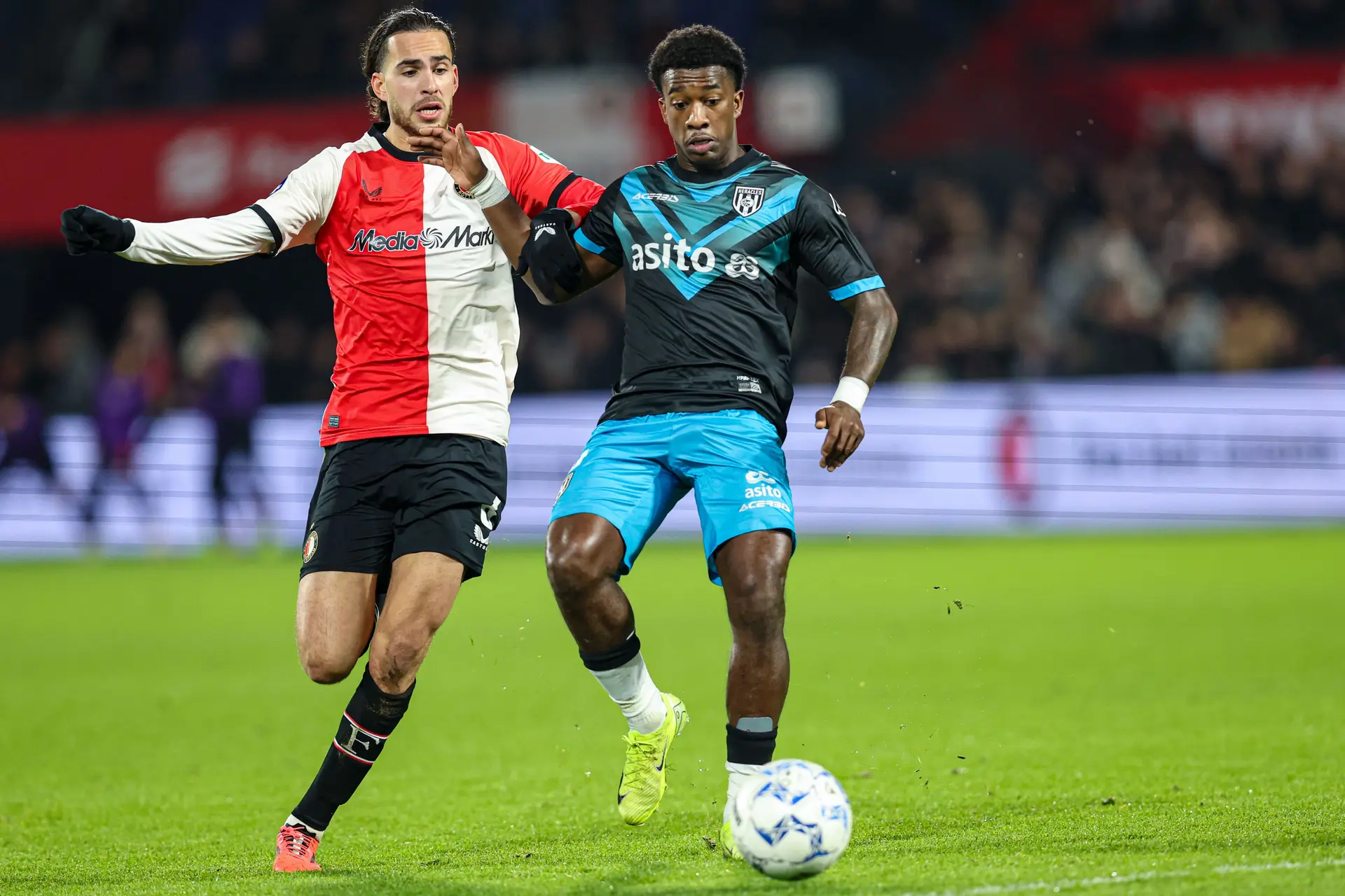 Feyenoord kapt huurperiode af: Middenvelder keert terug naar Rotterdam