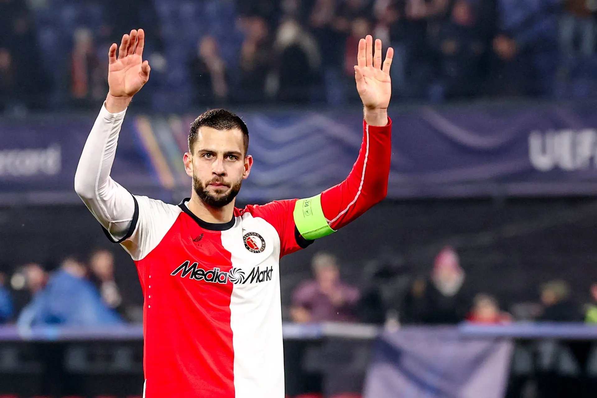 Dávid Hancko kijkt naar aankomende strijd met PSV: 'Ik ben er van overtuigd...'