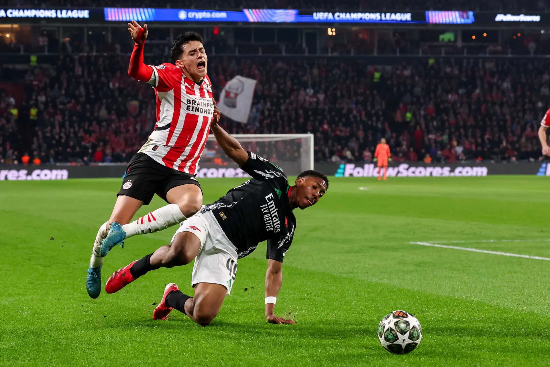 Rode kaart-ontloper bij PSV tegen Arsenal op het matje geroepen door Mikel Arteta