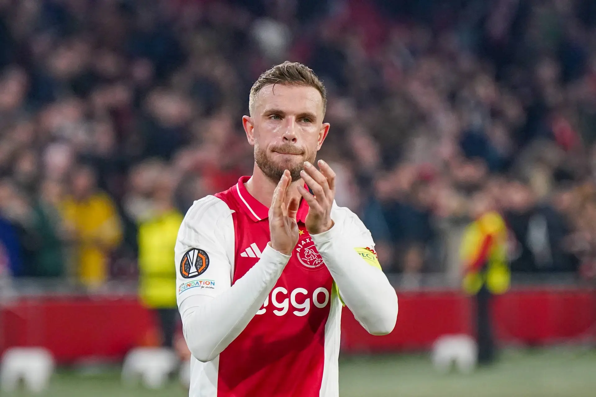 Bondscoach Engeland verdedigt controversiële keuze om Jordan Henderson op te roepen