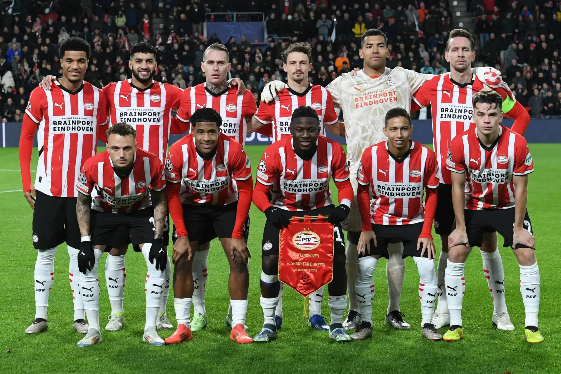 Mediateam van PSV fopt achterban met opmerkelijke video over contractverlenging van vaste kracht