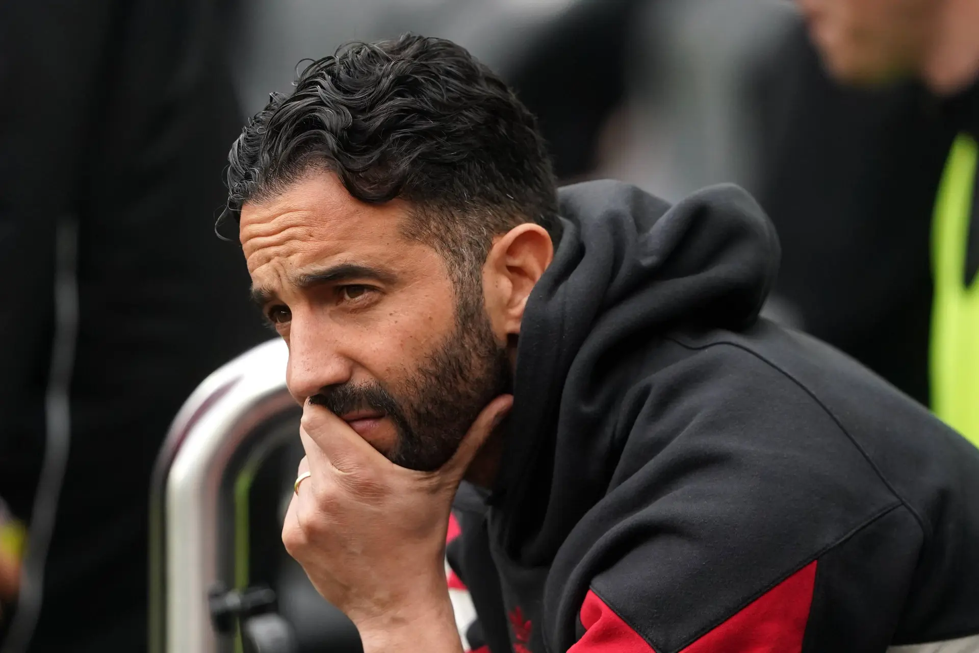 Gifbeker bij Manchester United nog steeds niet leeg: Sleutelspeler mogelijk rest van het seizoen uitgeschakeld