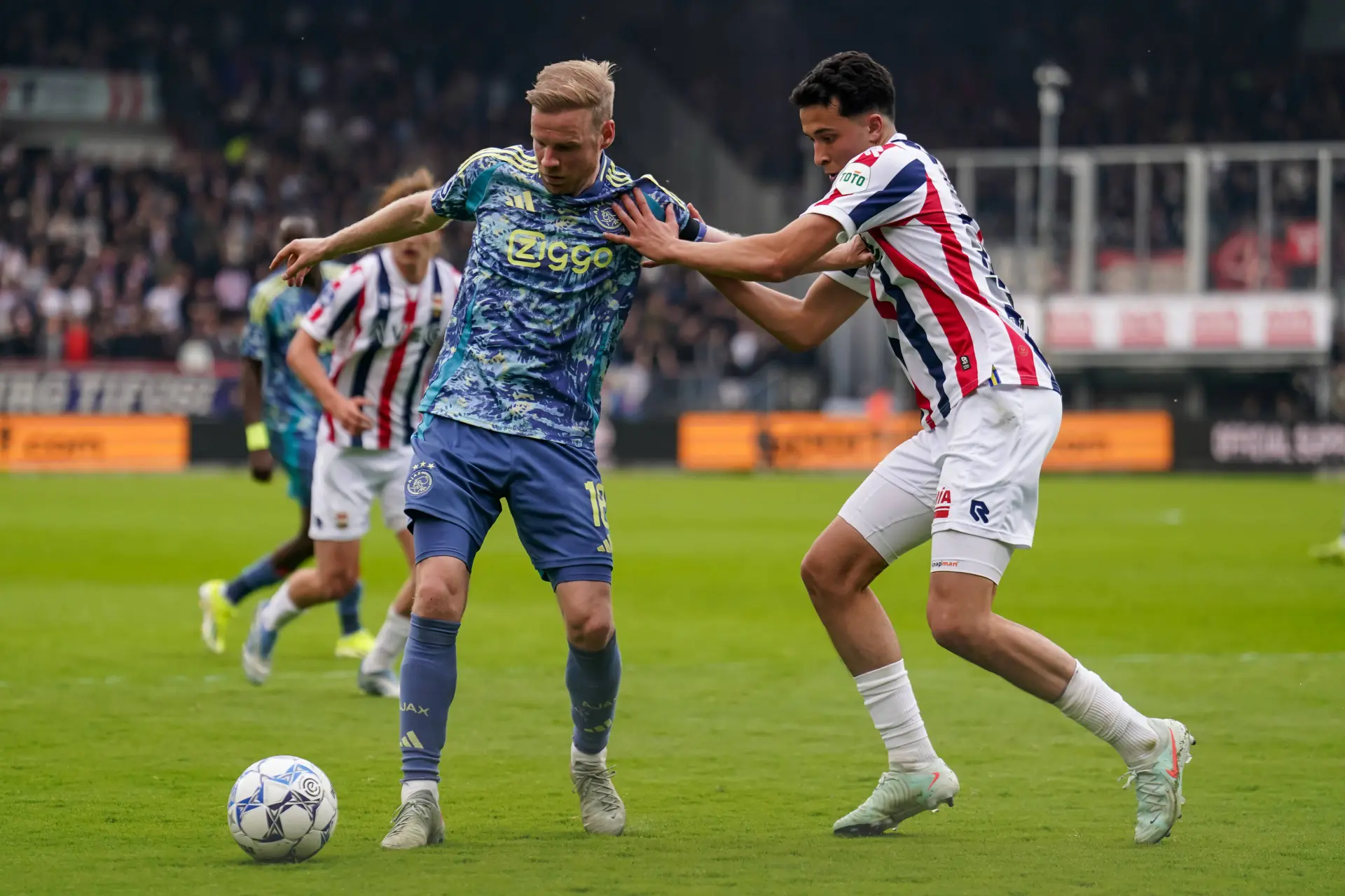 Davy Klaassen snapt niks meer van de arbitrage na incidenten tegen Willem II: 'Wat moet ik zeggen...'