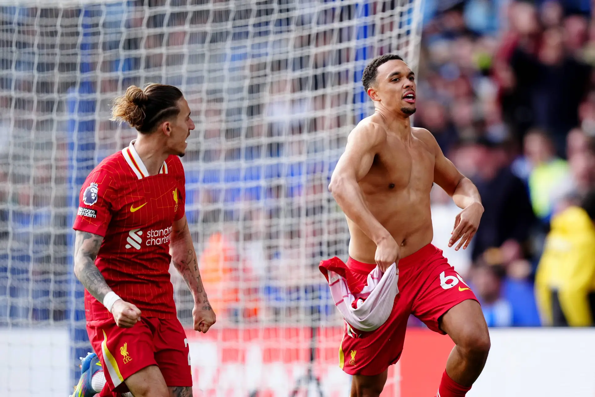 Sterspeler van Arne Slot vertikt het om in te gaan over spraakmakende transfer: 'Ik heb het hele seizoen gezegd...'
