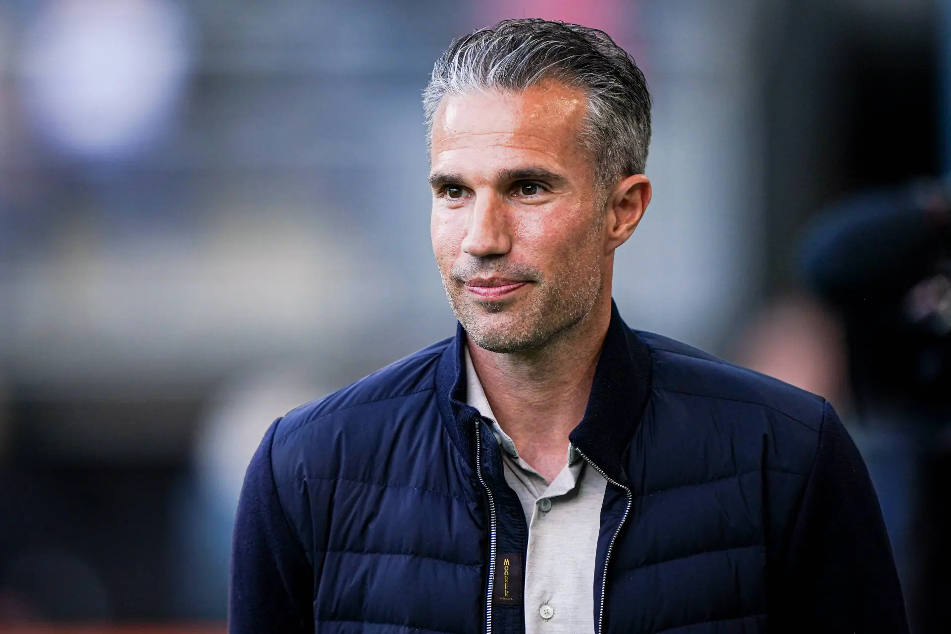 Robin van Persie niet tevreden over uitslag tegen Heracles: 'Hadden er wel tien kunnen maken'