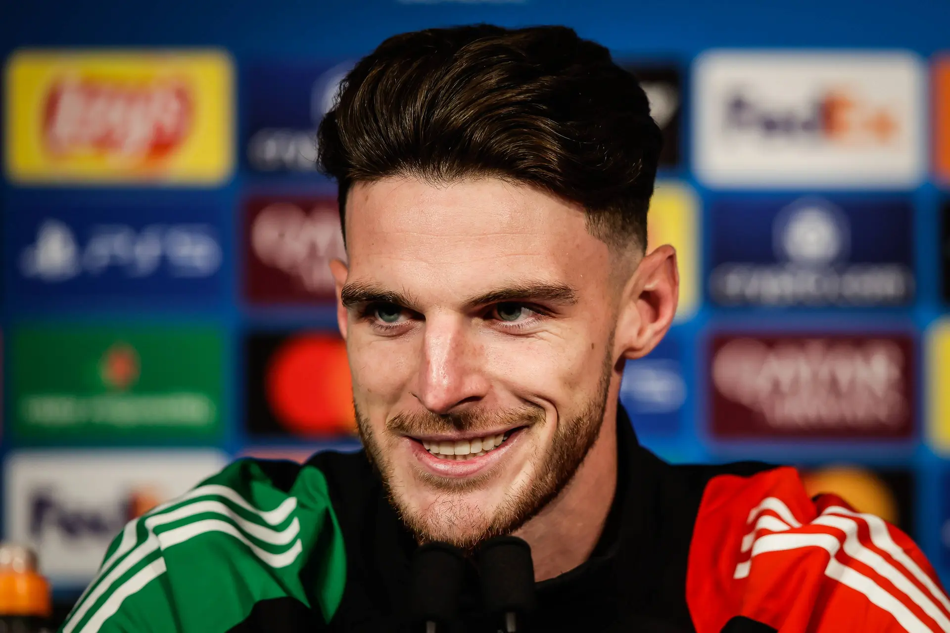 Arsenal-speler ziet opvallende manier om Champions League te bereiken: 'Grote ballen'